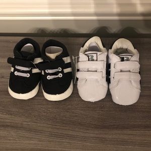 Pair of brand new early walker shoes. Size 4-5c